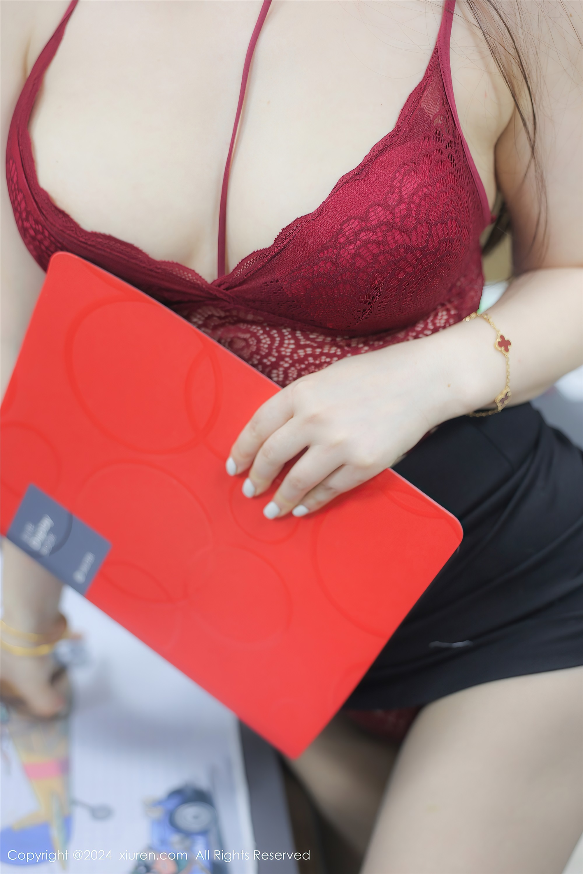 Xiuren秀人网 2024.06.27 NO.8766 诗诗kiki